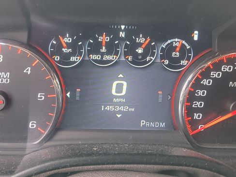 Used 2015 GMC Yukon Denali w/ Premium Package image 9