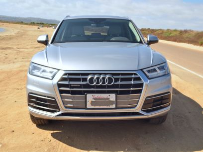 Used 2019 Audi Q5 2.0T Premium Plus w/ Premium Plus Package