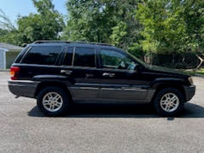 Used 2004 Jeep Grand Cherokee Laredo w/ Tan Your Hide Group