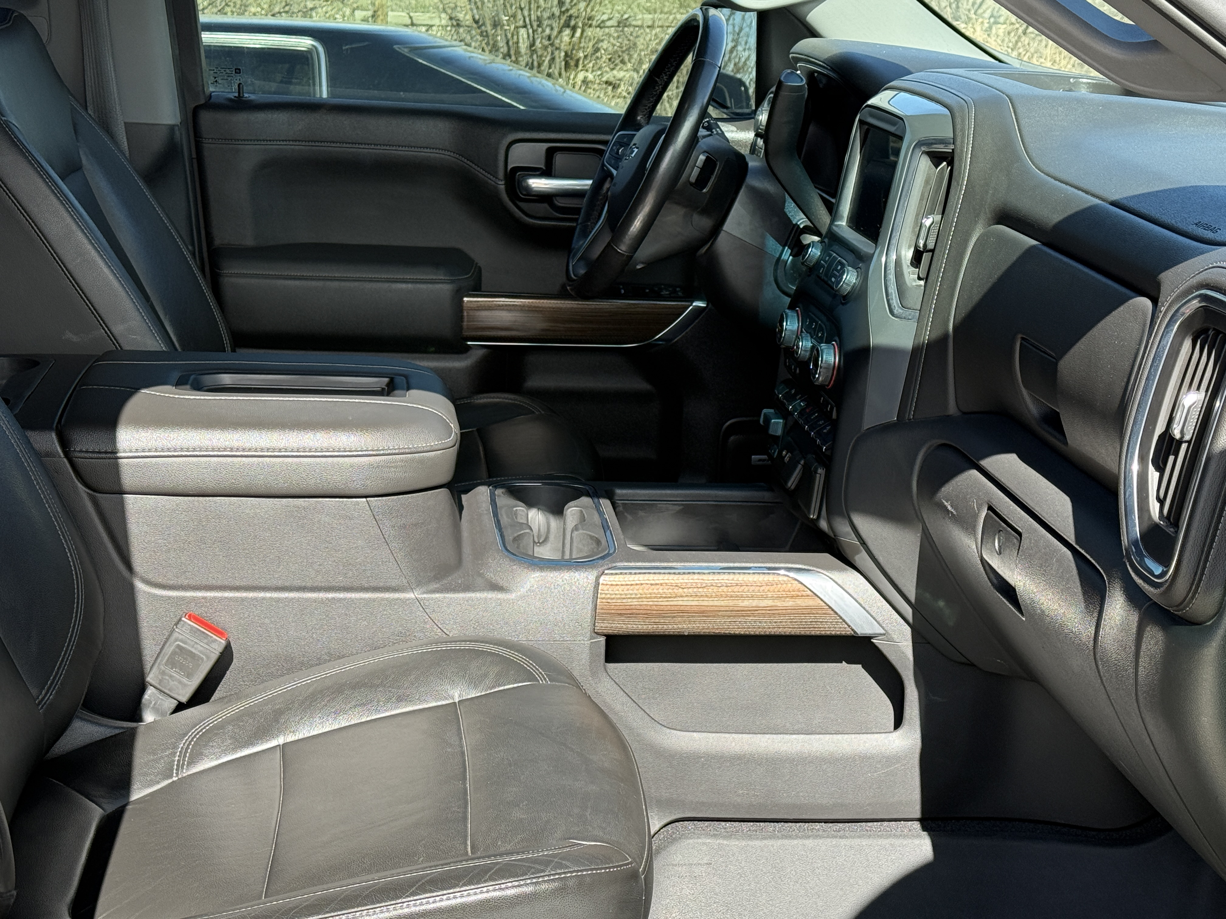 Used 2020 Chevrolet Silverado 1500 LT Trail Boss AWD/4WD image 11