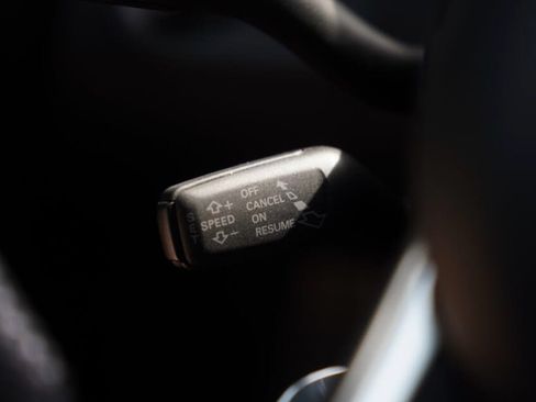 Used 2012 Audi R8 V10 image 14