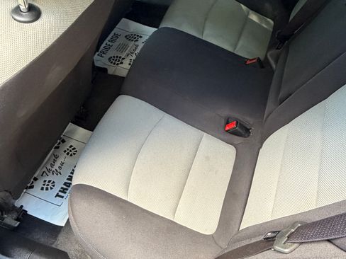 Used 2014 Chevrolet Cruze LS FWD image 16