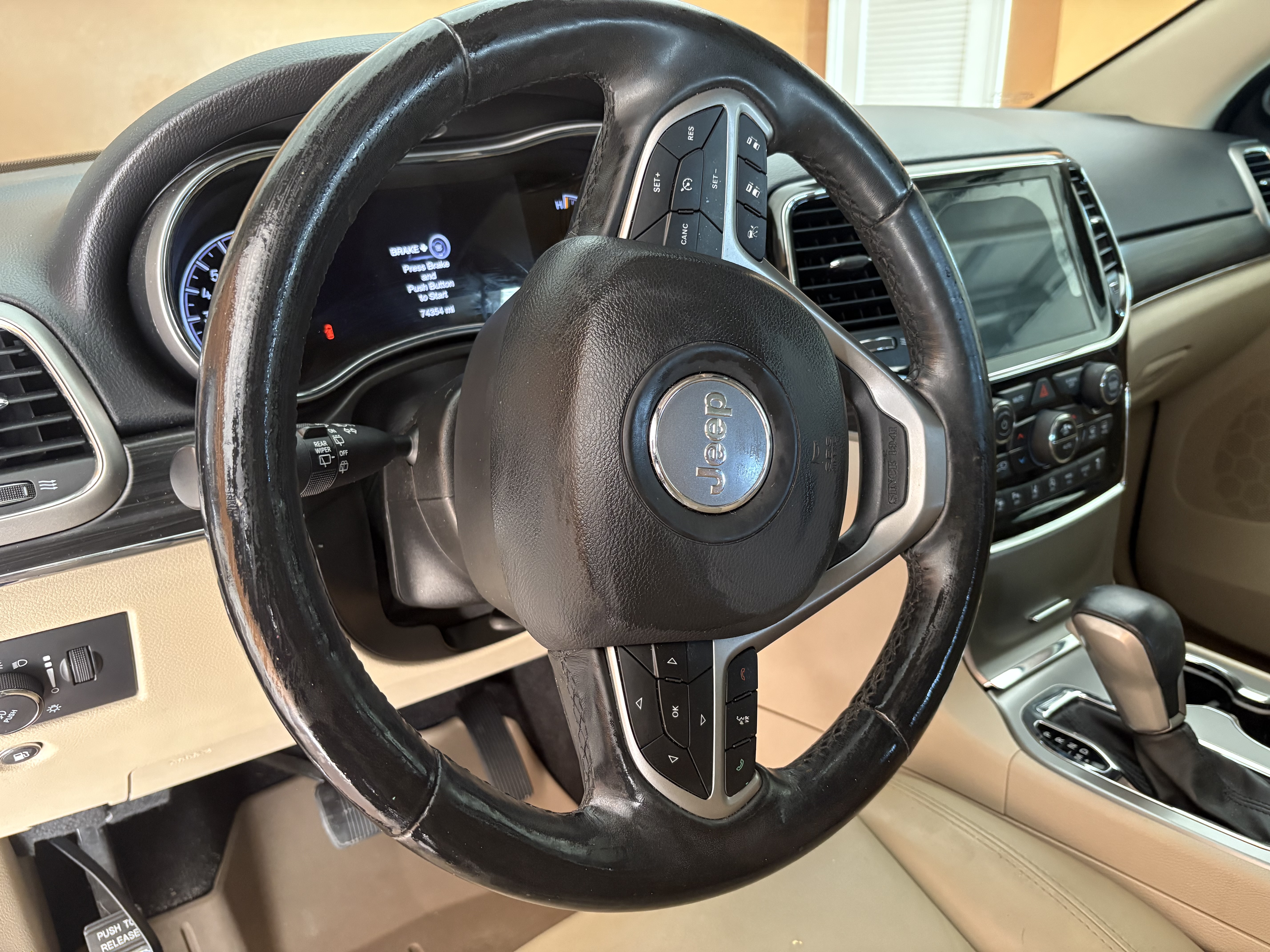 Used 2021 Jeep Grand Cherokee Limited w/ Trailer Tow Group IV AWD/4WD image 6