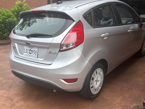 Used 2016 Ford Fiesta S FWD image 5