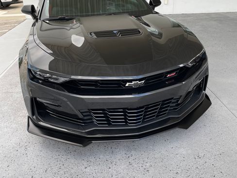 Used 2024 Chevrolet Camaro SS RWD image 9