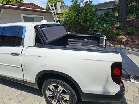 Used 2019 Honda Ridgeline RTL-E image 23
