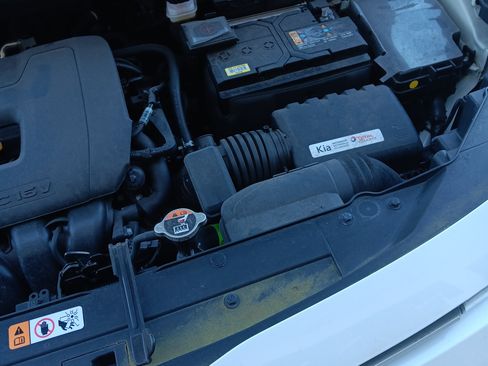 Used 2022 Kia Soul LX w/ Technology Package image 12