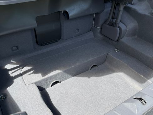 Used 2013 Volvo C70 T5 FWD image 26