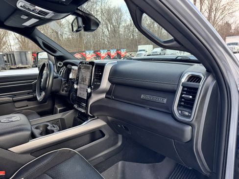 Used 2024 RAM 3500 Laramie w/ Night Edition image 9