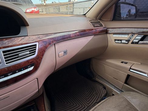 Used 2010 Mercedes-Benz S 550 image 13