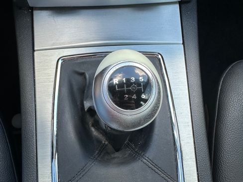 Used 2011 Mercedes-Benz C 300 Sedan image 13