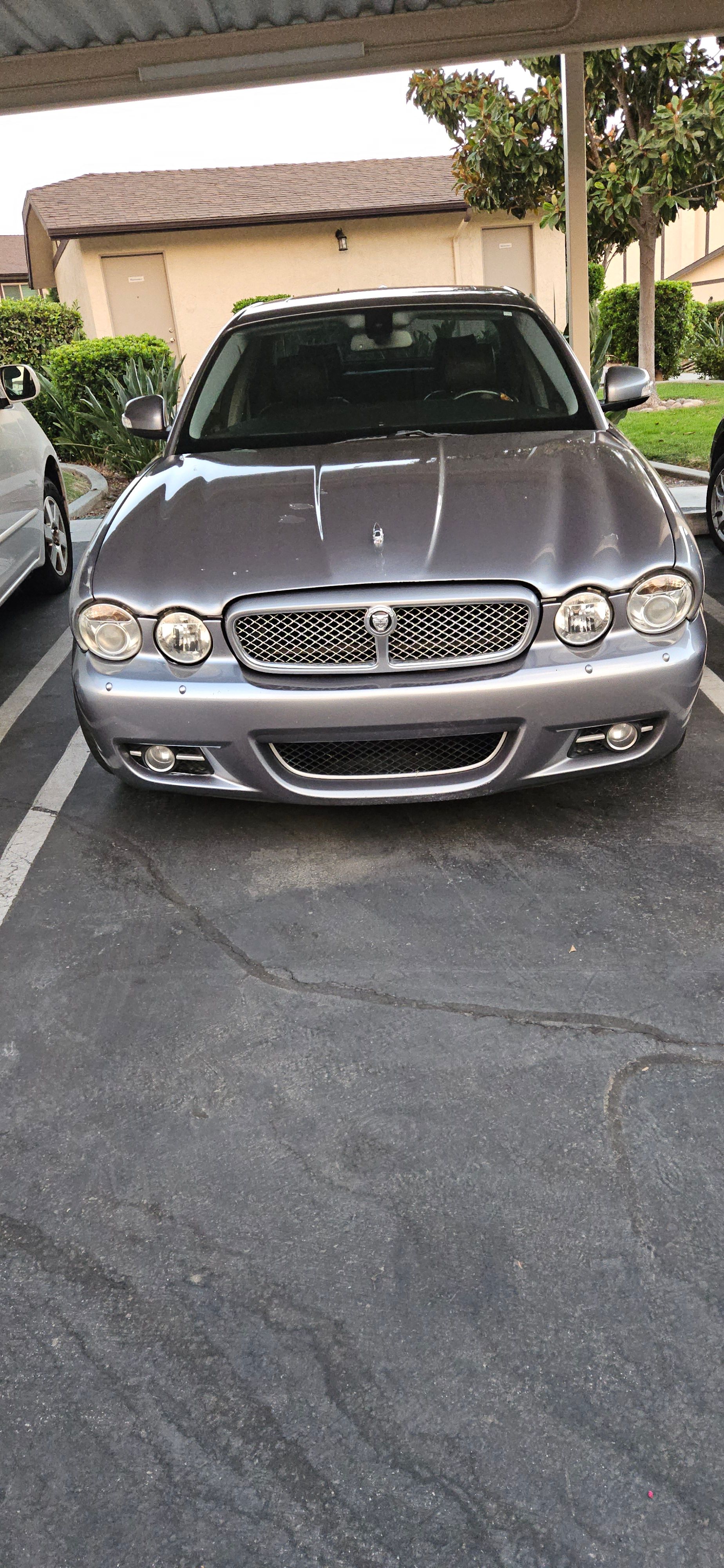 Used 2008 Jaguar XJ8 RWD image 13