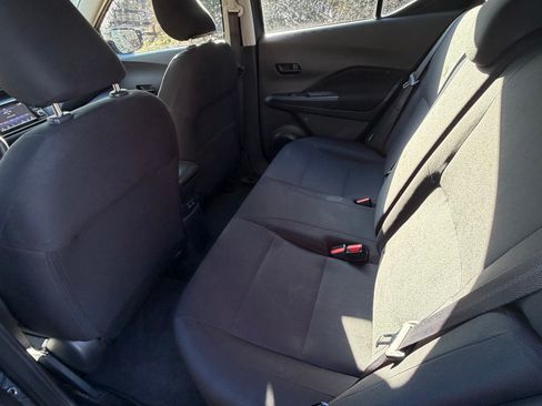 Used 2023 Nissan Kicks S image 10