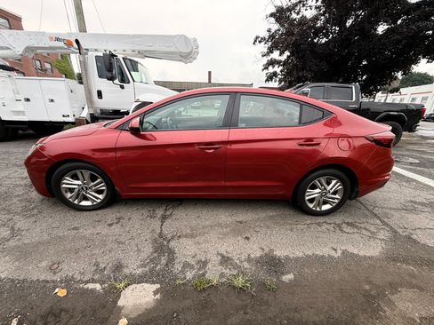 Used 2020 Hyundai Elantra SEL FWD image 4