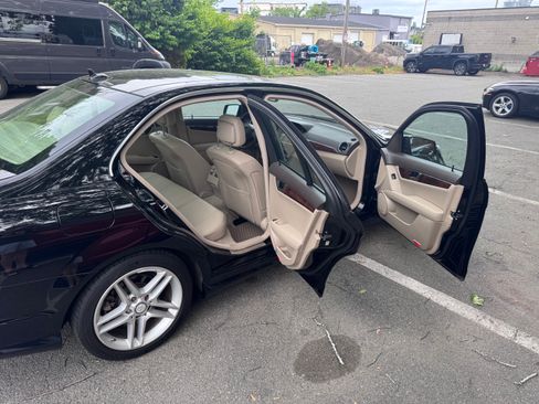 Used 2012 Mercedes-Benz C 350 Sport image 21