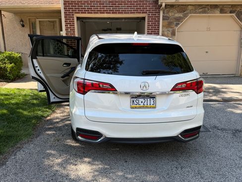 Used 2016 Acura RDX AWD w/ Technology Package image 1
