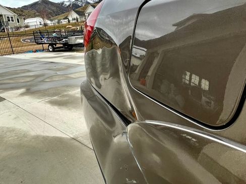 Used 2009 Subaru Outback 2.5XT Limited image 19