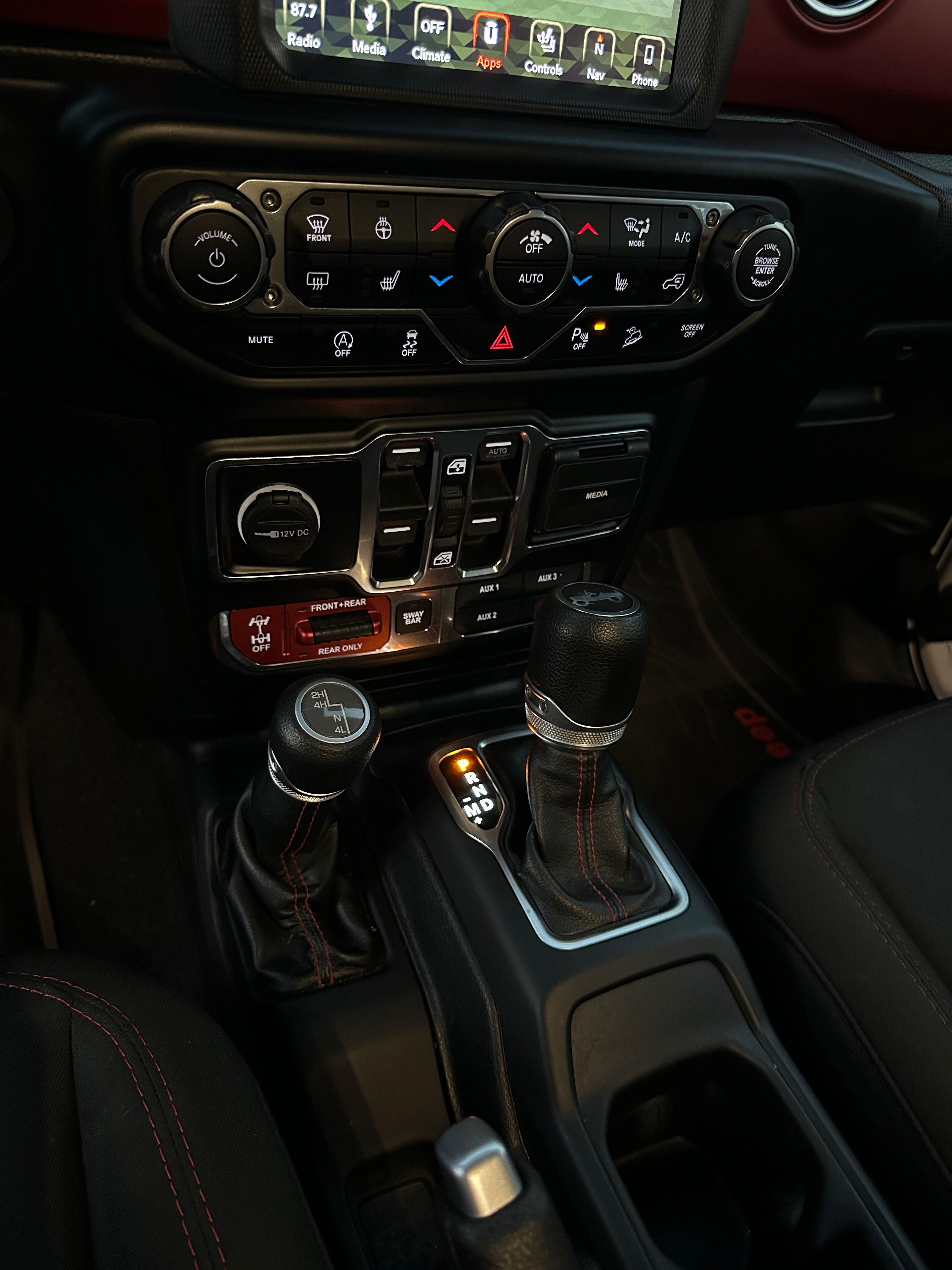 Used 2019 Jeep Wrangler Unlimited Rubicon AWD/4WD image 16