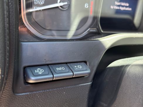 Used 2019 GMC Sierra 1500 Denali w/ Denali Ultimate Package AWD/4WD image 21