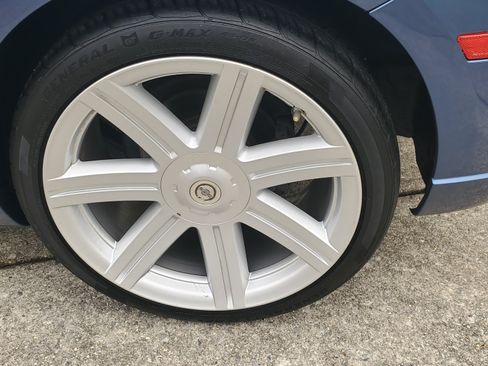 Used 2005 Chrysler Crossfire Limited image 22