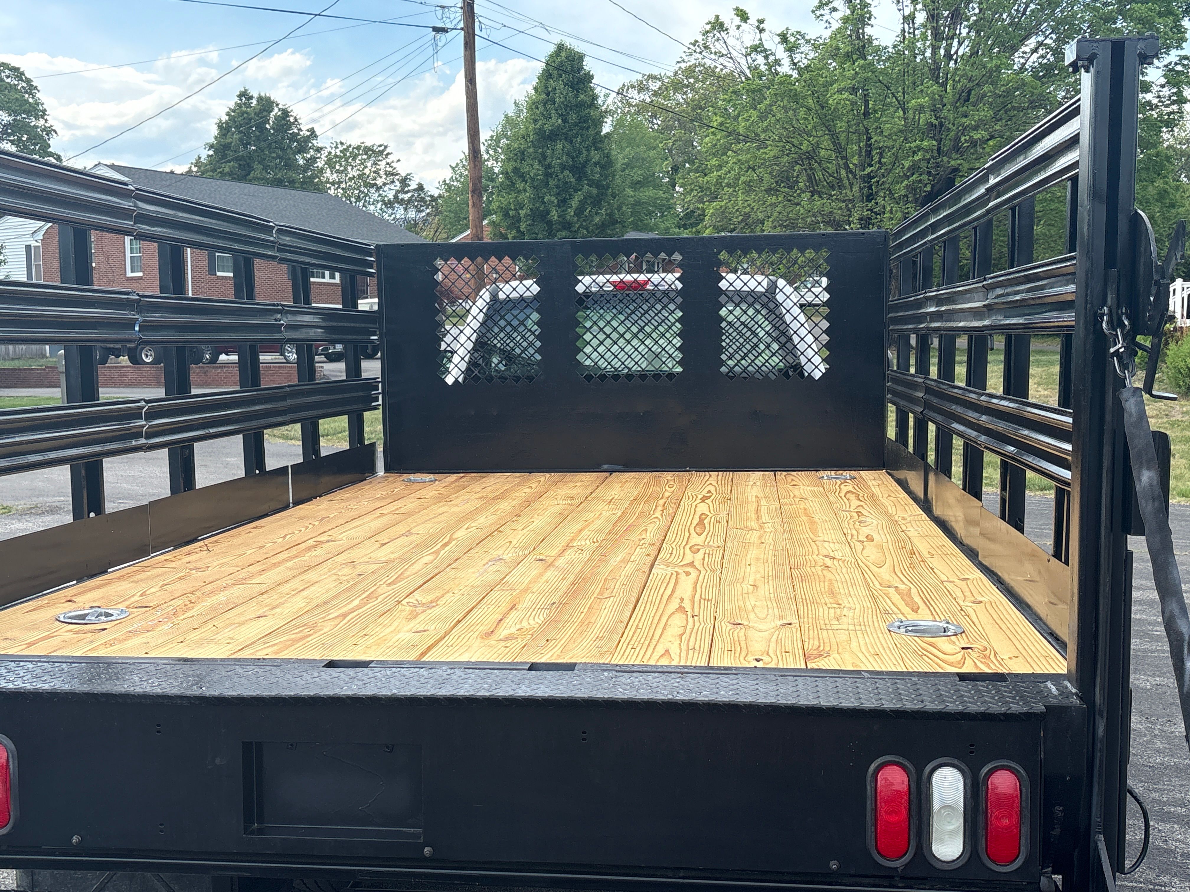 Used 2018 Ford F350 XL w/ Power Equipment Group AWD/4WD image 10