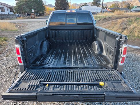 Used 2011 Ford F150 XLT w/ XLT Convenience Pkg image 5