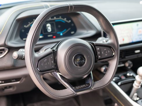 Used 2024 Lotus Emira First Edition image 23