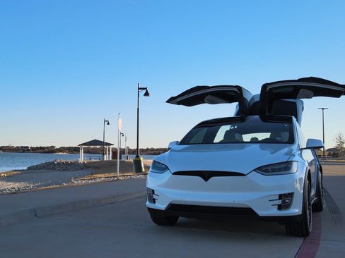 Used 2019 Tesla Model X P100D image 14