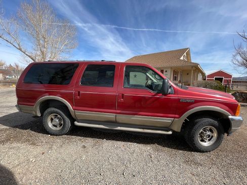 Used 2000 Ford Excursion Limited image 2