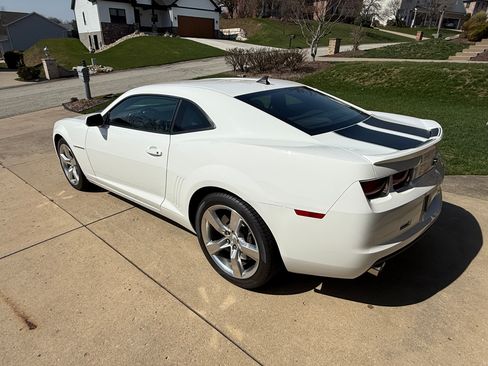 Used 2010 Chevrolet Camaro SS w/ RS Package image 6