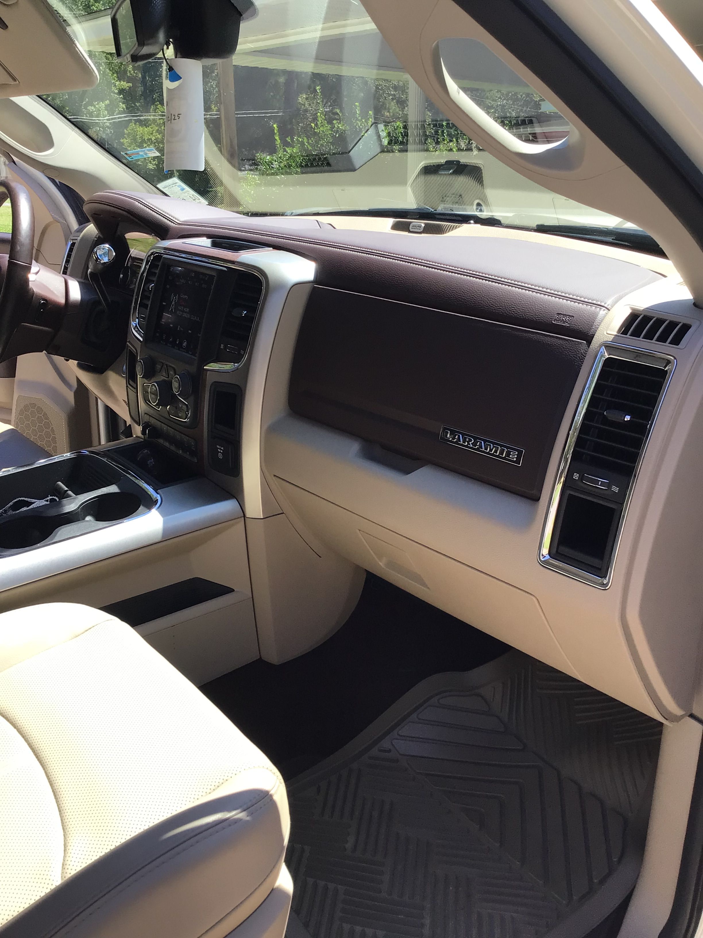 Used 2018 RAM 2500 Laramie RWD image 11