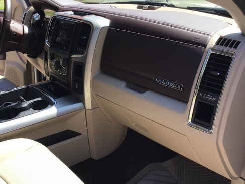 Used 2018 RAM 2500 Laramie image 11