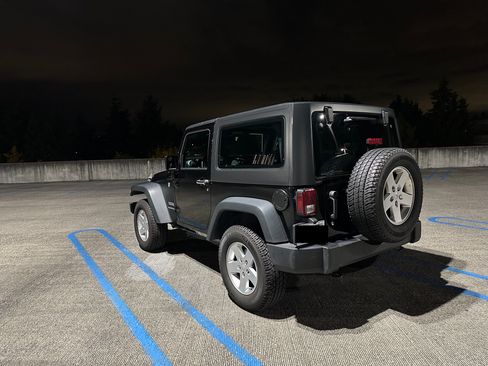 Used 2016 Jeep Wrangler Sport w/ Quick Order Package 24S image 5
