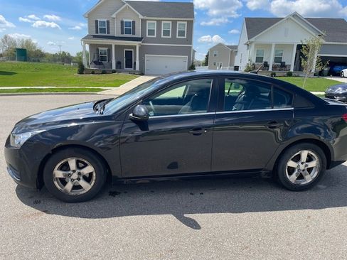Used 2014 Chevrolet Cruze LT image 4