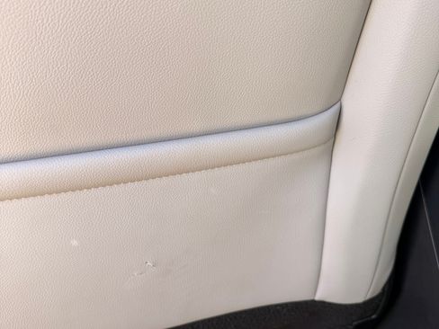 Used 2024 Land Rover Range Rover Evoque S image 19