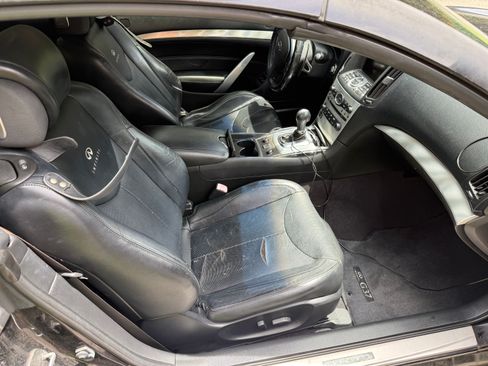 Used 2013 INFINITI G37 Convertible w/ Premium Pkg RWD image 9