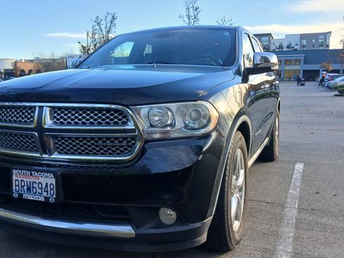 Used 2011 Dodge Durango Citadel w/ Trailer Tow Group IV image 1