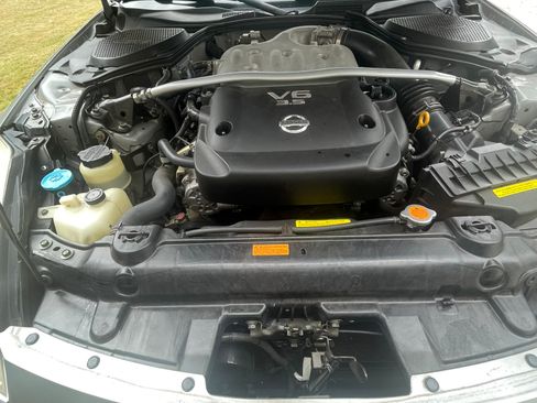 Used 2006 Nissan 350Z Enthusiast image 6