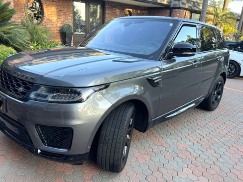 Used 2019 Land Rover Range Rover Sport HSE AWD/4WD image 19