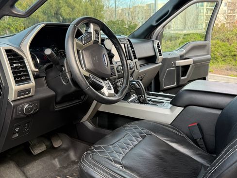 Used 2020 Ford F150 Lariat image 17