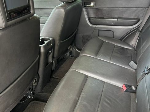 Used 2010 Ford Escape Limited image 11