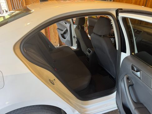 Used 2015 Volkswagen Jetta S w/ Welcome Package image 16