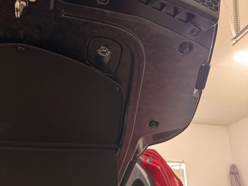 Used 2020 McLaren GT image 19