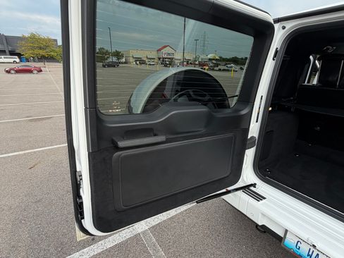 Used 2025 Mercedes-Benz G 550 image 19