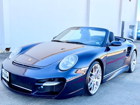 Used 2009 Porsche 911 Turbo image 12