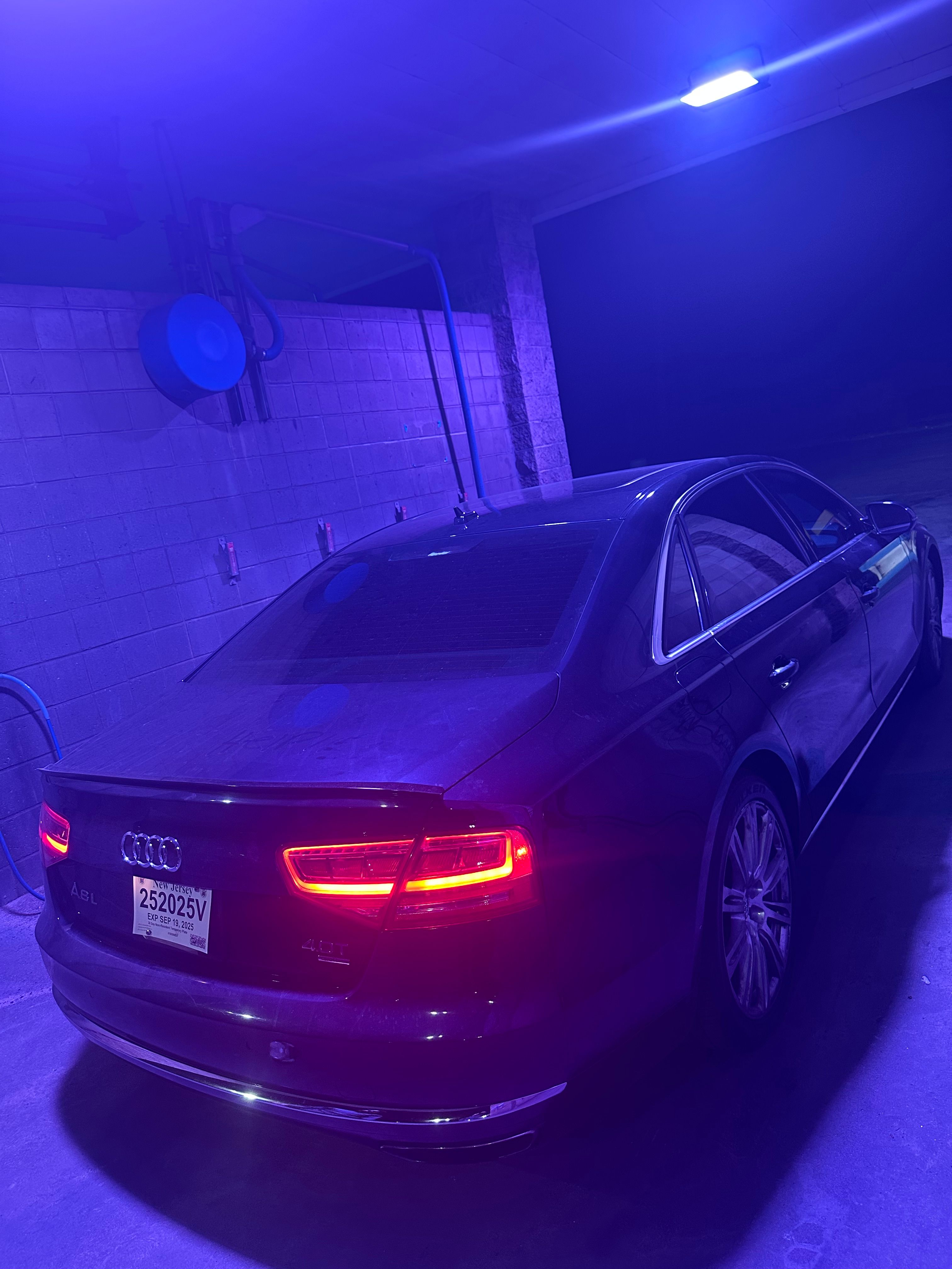 Used 2014 Audi A8 L 4.0T w/ Premium Package AWD/4WD image 10