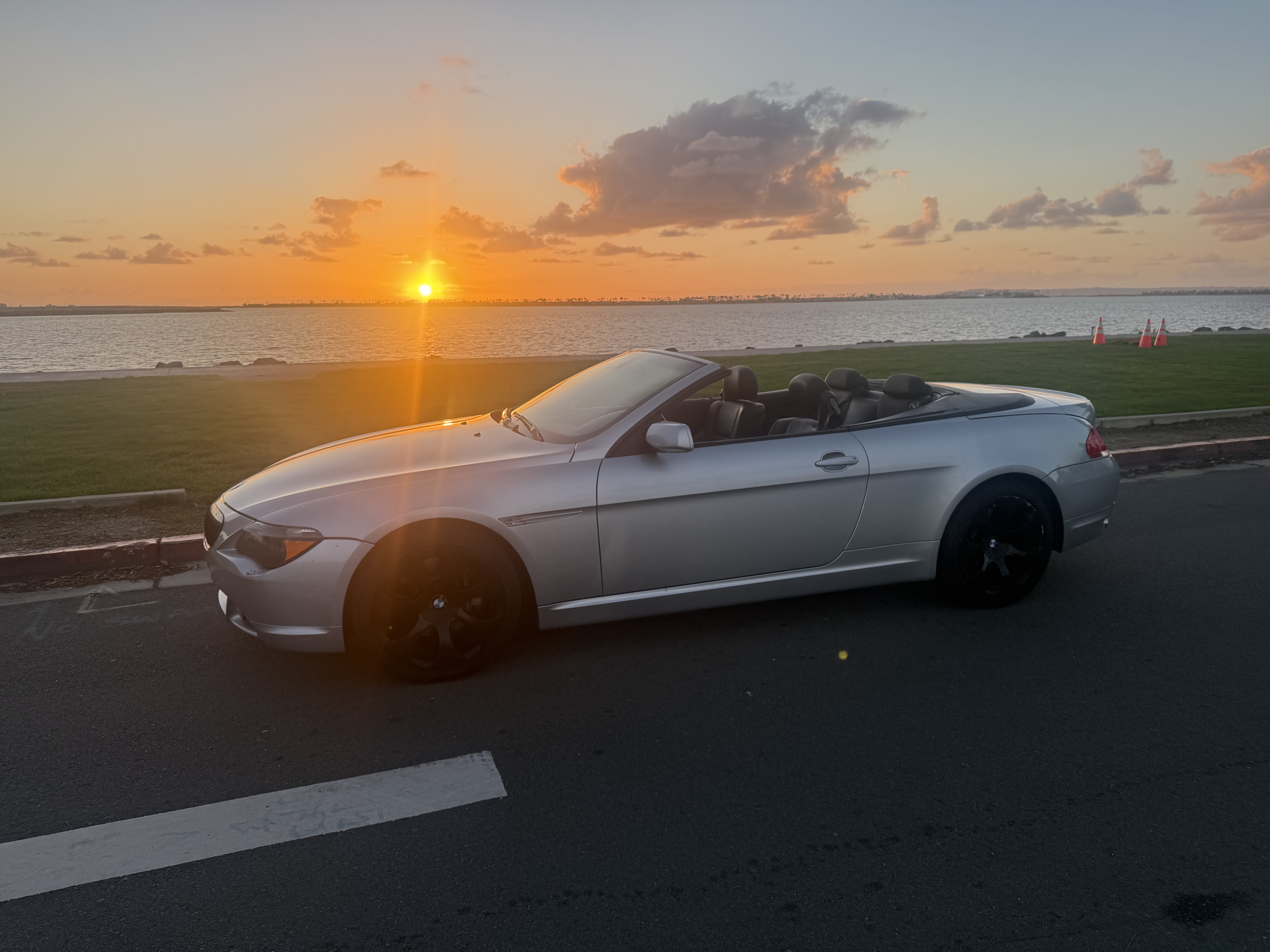 Used 2004 BMW 645Ci Convertible RWD image 6