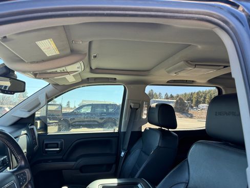 Used 2017 GMC Sierra 3500 Denali w/ Duramax Plus Package image 13