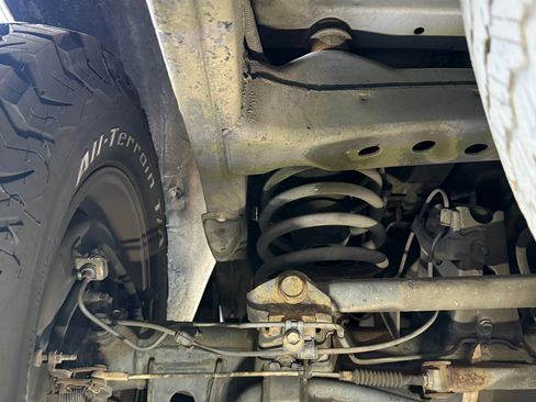 Used 1998 Toyota Land Cruiser AWD/4WD image 17