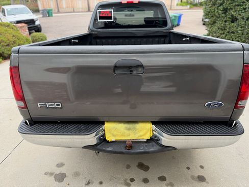 Used 2004 Ford F150 XLT RWD image 6